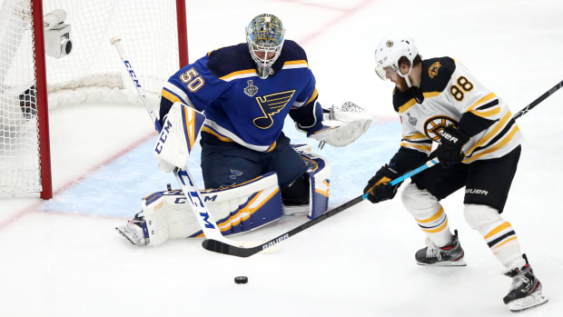 bruins-blues-game-3.jpg